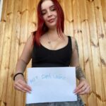 Модели для общения по видео звонку